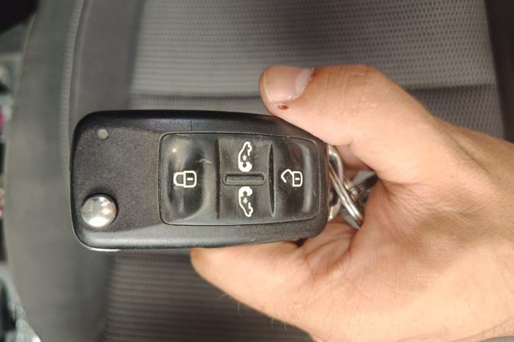 Used Volkswagen Sharan 2018 380TSI Comfort Edition 7-Seater Vehicle Key