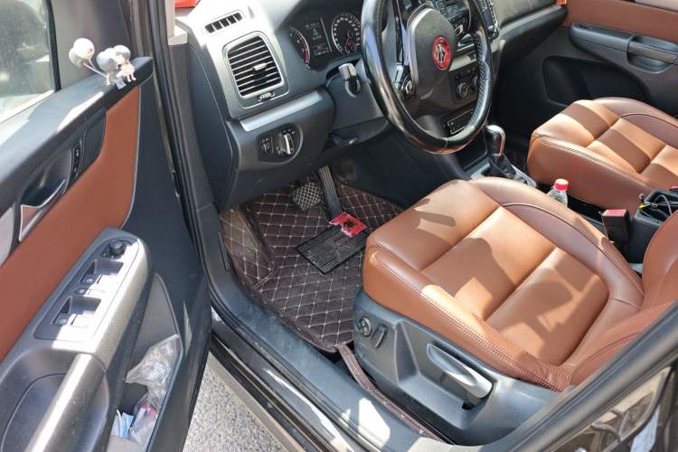 Used Volkswagen Sharan 2018 380TSI Comfort Edition 7-Seater Driver Seat