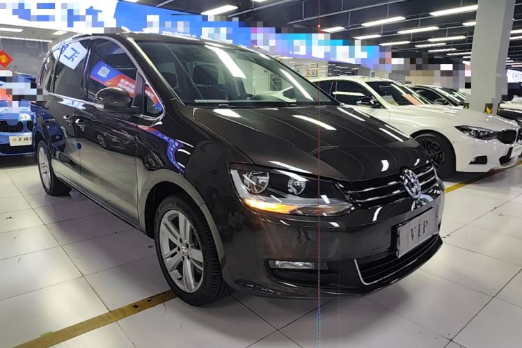 Used Volkswagen Sharan 2018 380TSI Comfort Edition 7-Seater Front Right 45 Deg