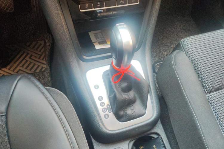 Used Volkswagen Sharan 2018 380TSI Comfort Edition 7-Seater Gear Lever