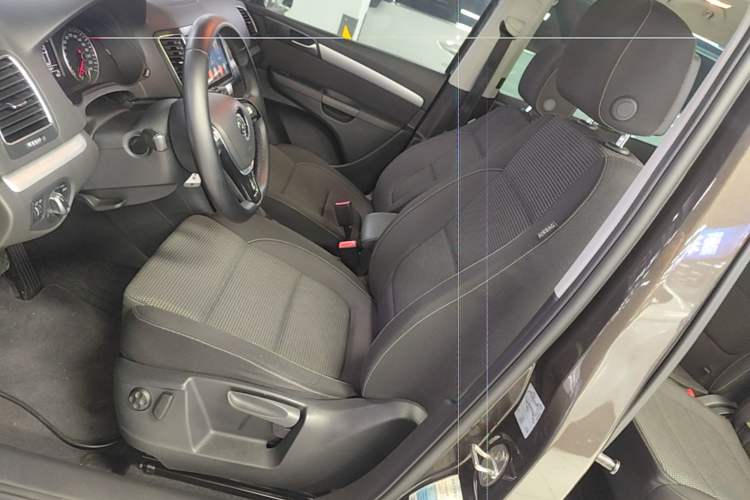 Used Volkswagen Sharan 2018 380TSI Comfort Edition 7-Seater Left Front Seat