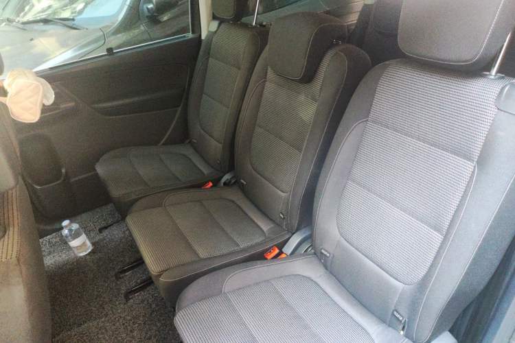 Used Volkswagen Sharan 2018 380TSI Comfort Edition 7-Seater Left Rear Seat