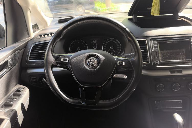 Used Volkswagen Sharan 2018 380TSI Comfort Edition 7-Seater Steering Wheel