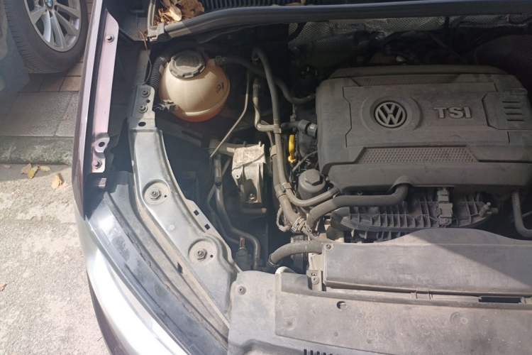 Used Volkswagen Sharan 2018 Revised Version 380TSI Comfort Edition 7-Seater Engine Bay Right