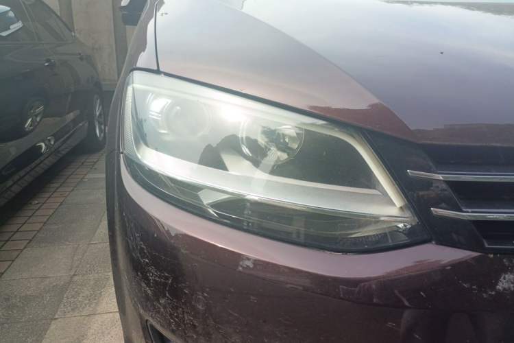 Used Volkswagen Sharan 2018 Revised Version 380TSI Comfort Edition 7-Seater Right Front Headlight