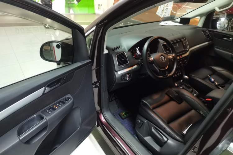 Used Volkswagen Sharan 2018 Revised Version 380TSI Comfort Edition 7-Seater Driver Seat