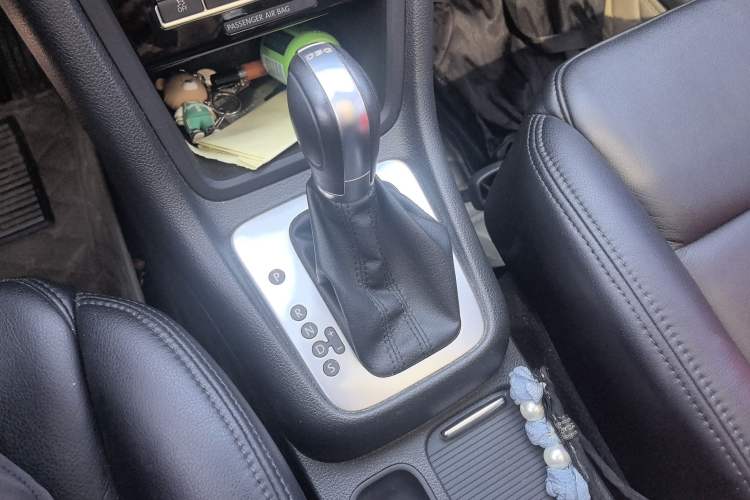 Used Volkswagen Sharan 2018 380TSI Comfort Edition 7-Seater Gear Lever