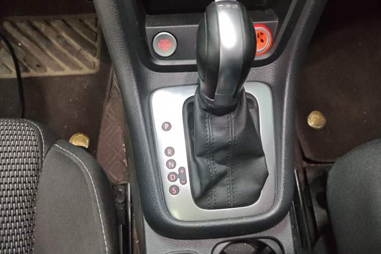 Used Volkswagen Sharan 2018 Revised Version 380TSI Comfort Edition 6-Seater Gear Lever