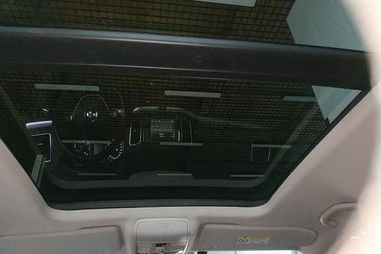 Used Volkswagen Sharan 2018 Revised Version 380TSI Comfort Edition 7-Seater Headliner