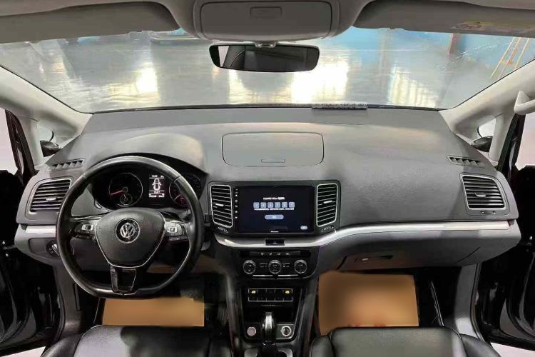 Used Volkswagen Sharan 2018 Revised Version 380TSI Comfort Edition 7-Seater Interior 2