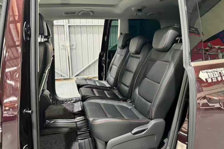 Used Volkswagen Sharan 2018 Revised Version 380TSI Comfort Edition 7-Seater Interior 4