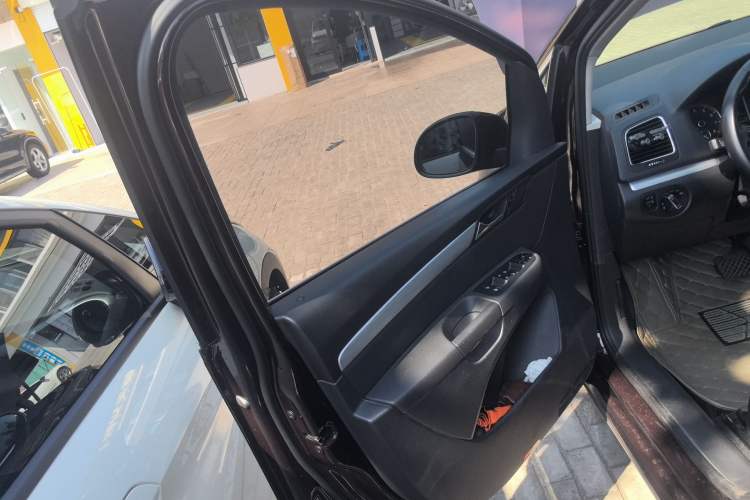 Used Volkswagen Sharan 2018 380TSI Comfort Edition 7-Seater Interior 7