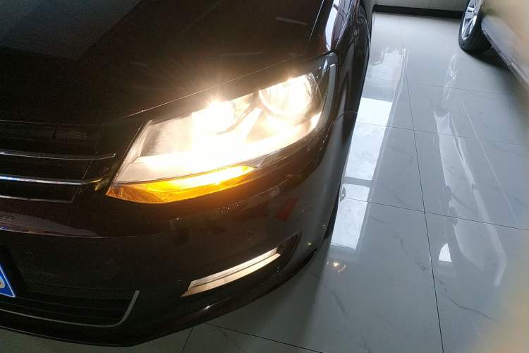 Used Volkswagen Sharan 2018 Revised Version 380TSI Comfort Edition 7-Seater Left Front Headlight