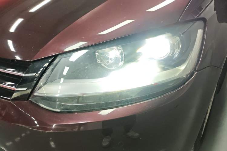Used Volkswagen Sharan 2018 Revised Version 380TSI Comfort Edition 6-Seater Left Front Headlight