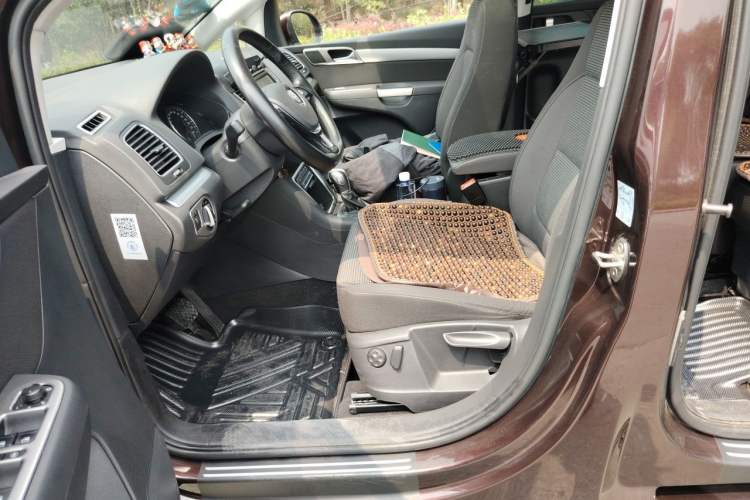 Used Volkswagen Sharan 2018 380TSI Comfort Edition 7-Seater Left Front Seat