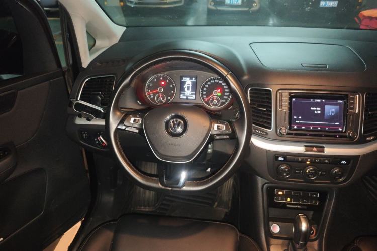 Used Volkswagen Sharan 2018 Revised Version 380TSI Comfort Edition 7-Seater Steering Wheel