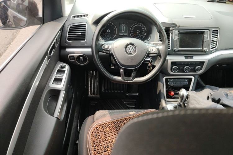 Used Volkswagen Sharan 2018 380TSI Comfort Edition 7-Seater Steering Wheel