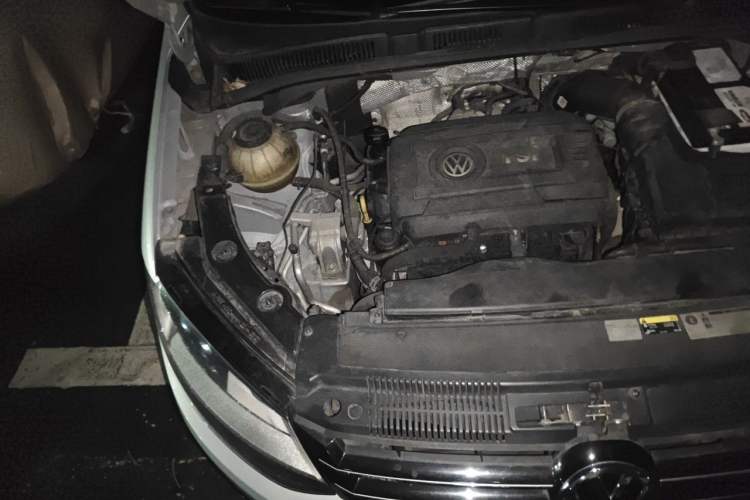 Used Volkswagen Sharan 2018 380TSI Comfort Edition 7-Seater Engine Bay Right