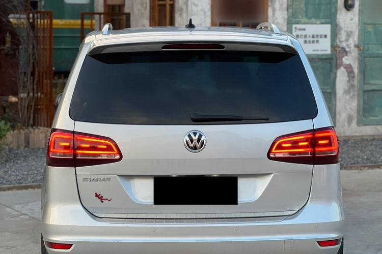 Used Volkswagen Sharan 2018 Revised Version 380TSI Comfort Edition 7-Seater Exterior 4