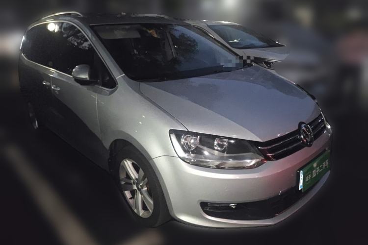Used Volkswagen Sharan 2018 380TSI Comfort Edition 7-Seater Front Right 45 Deg