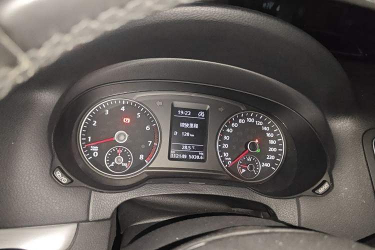 Used Volkswagen Sharan 2018 380TSI Comfort Edition 7-Seater Instrument Cluster