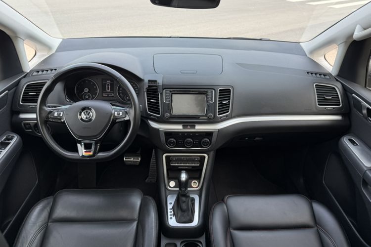 Used Volkswagen Sharan 2018 Revised Version 380TSI Comfort Edition 7-Seater Interior 2