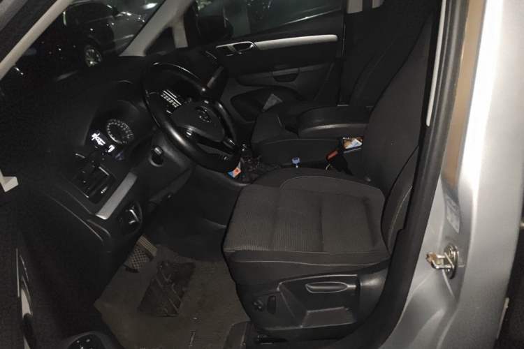 Used Volkswagen Sharan 2018 380TSI Comfort Edition 7-Seater Left Front Seat