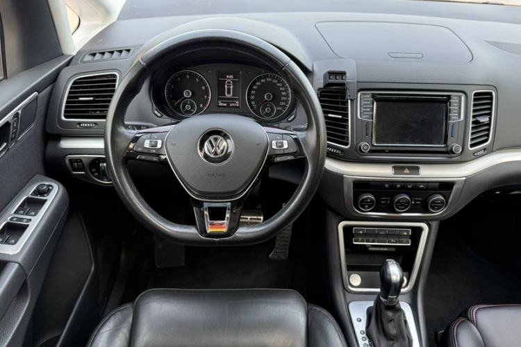 Used Volkswagen Sharan 2018 Revised Version 380TSI Comfort Edition 7-Seater Steering Wheel