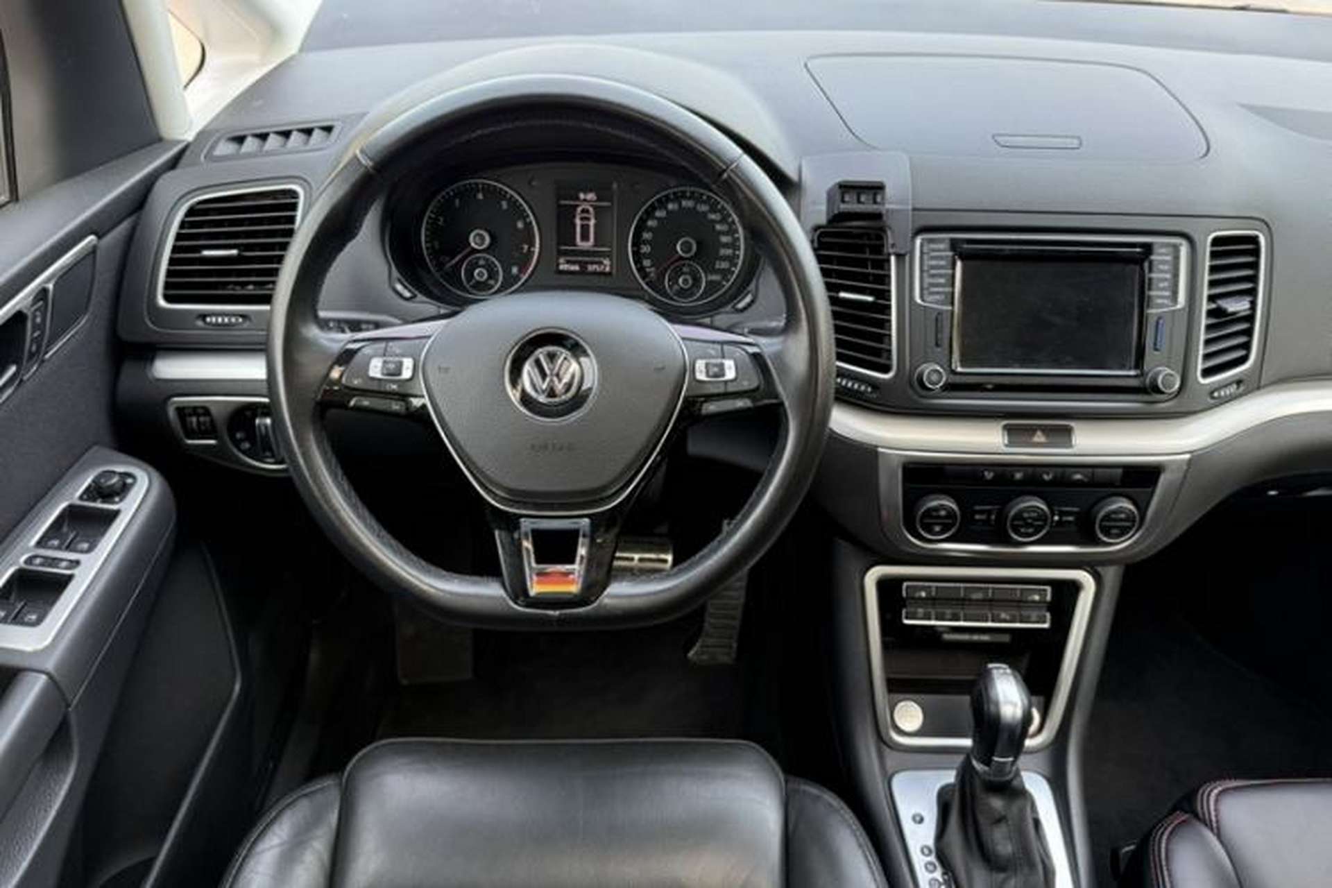 Used Volkswagen Sharan 2018 Revised Version 380TSI Comfort Edition 7-Seater Steering Wheel