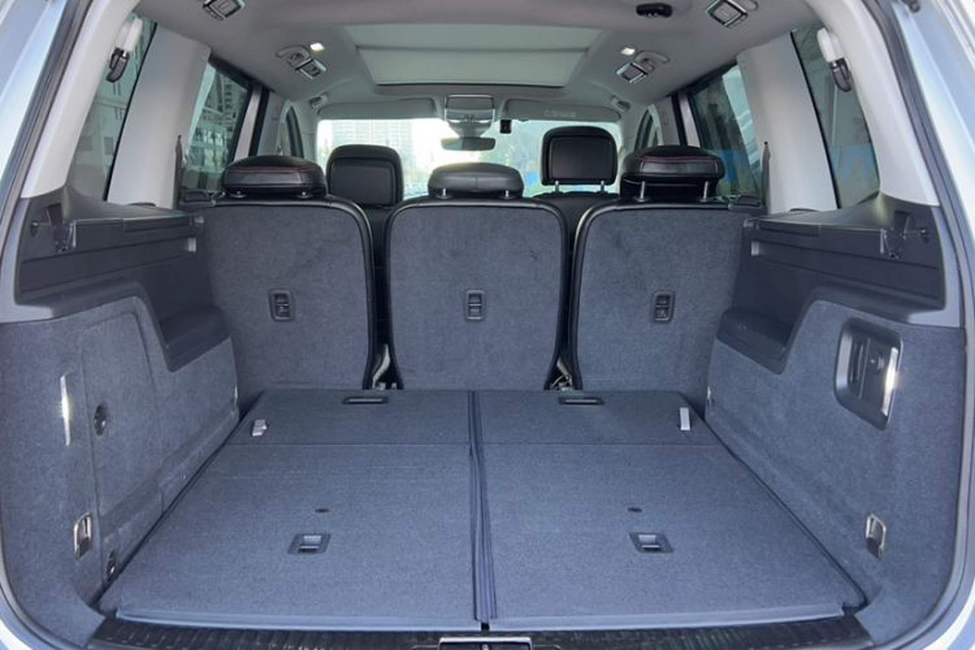 Used Volkswagen Sharan 2018 Revised Version 380TSI Comfort Edition 7-Seater Trunk