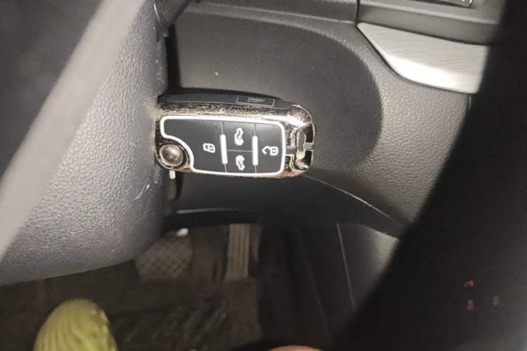 Used Volkswagen Sharan 2018 380TSI Comfort Edition 7-Seater Vehicle Key