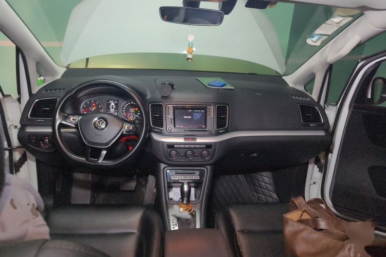 Used Volkswagen Sharan 2018 280TSI Enjoyment Model 7 Seats Center Console