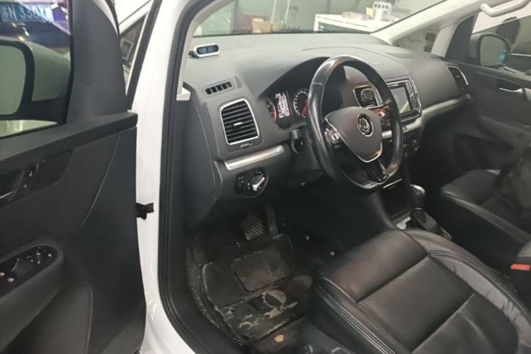 Used Volkswagen Sharan 2018 380TSI Comfort Edition 7-Seater Driver Seat