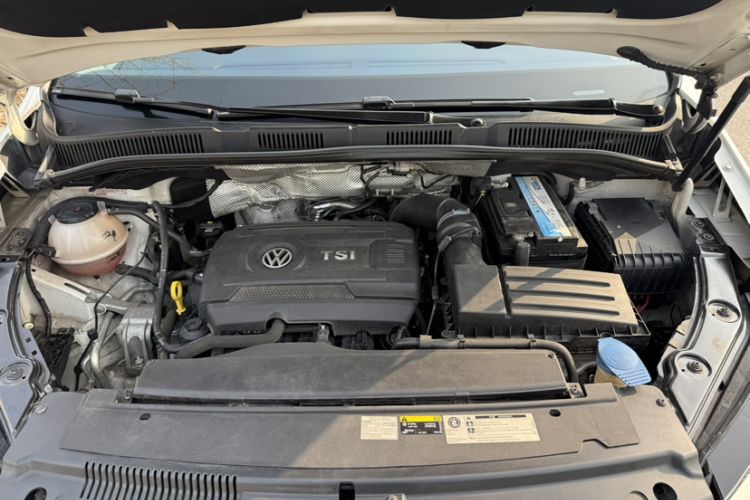 Used Volkswagen Sharan 2018 Revised Version 380TSI Comfort Edition 7-Seater Engine Bay