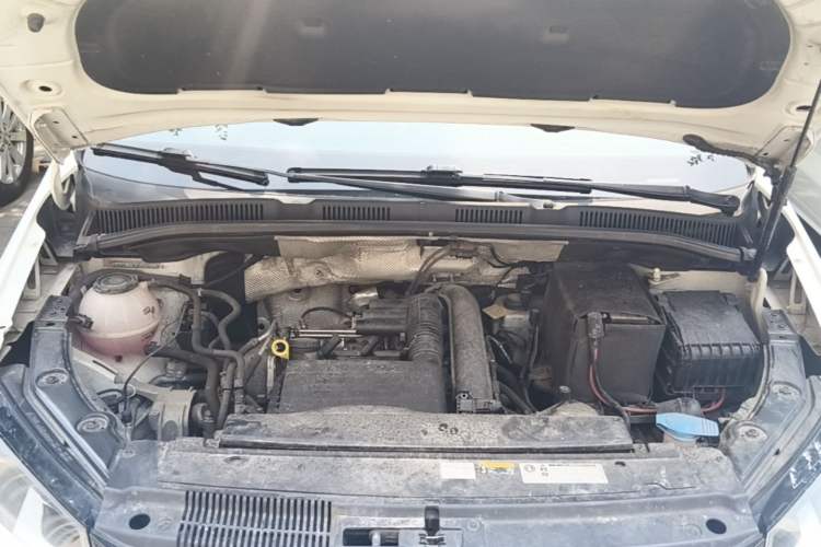 Used Volkswagen Sharan 2018 280TSI Enjoyment Model 7 Seats Engine Bay