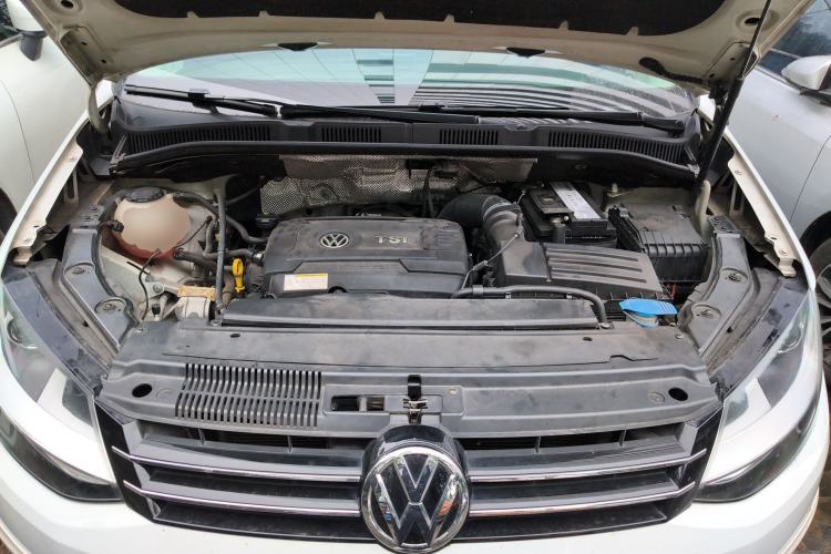 Used Volkswagen Sharan 2018 Revised Version 380TSI Comfort Edition 7-Seater Engine Bay