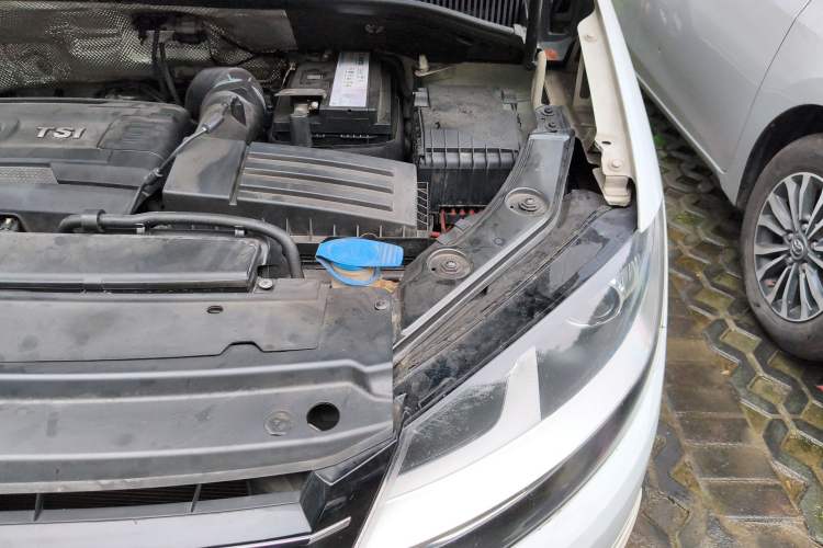 Used Volkswagen Sharan 2018 Revised Version 380TSI Comfort Edition 7-Seater Engine Bay Left