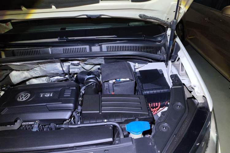 Used Volkswagen Sharan 2018 380TSI Comfort Edition 6-Seater Engine Bay Left