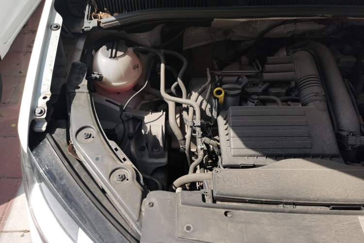 Used Volkswagen Sharan 2018 280TSI Enjoyment Model 7 Seats Engine Bay Right
