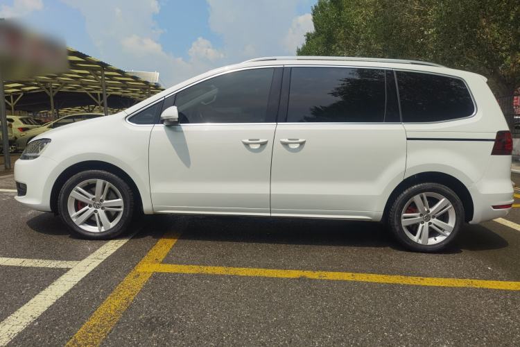 Used Volkswagen Sharan 2018 380TSI Comfort Edition 6-Seater Exterior 3