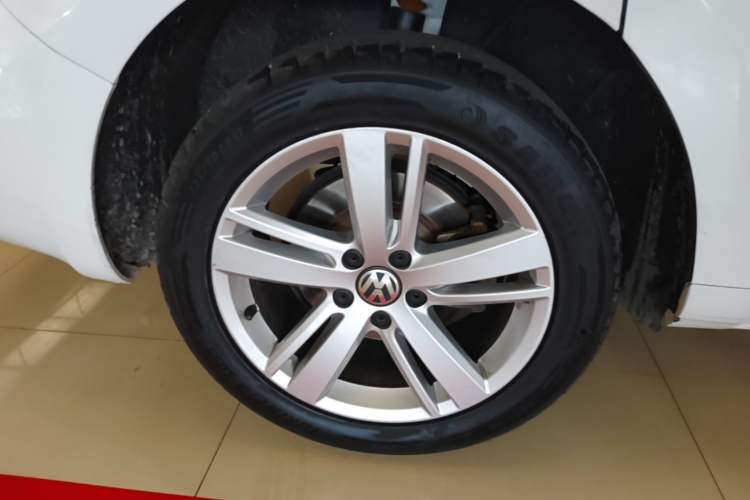Used Volkswagen Sharan 2018 380TSI Comfort Edition 7-Seater Exterior 5