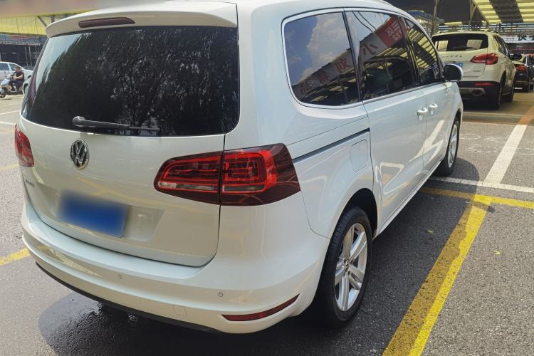 Used Volkswagen Sharan 2018 380TSI Comfort Edition 6-Seater Exterior 5