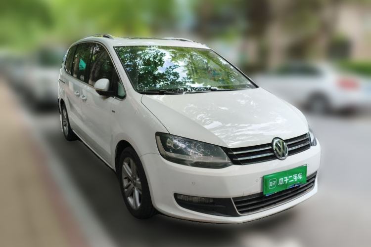 Used Volkswagen Sharan 2018 Revised Version 380TSI Comfort Edition 7-Seater Front Right 45 Deg