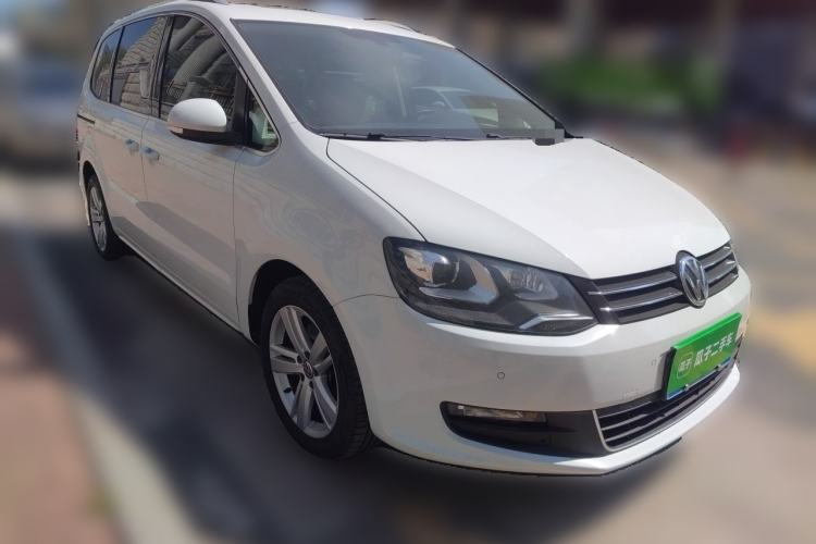 Used Volkswagen Sharan 2018 380TSI Comfort Edition 7-Seater Front Right 45 Deg