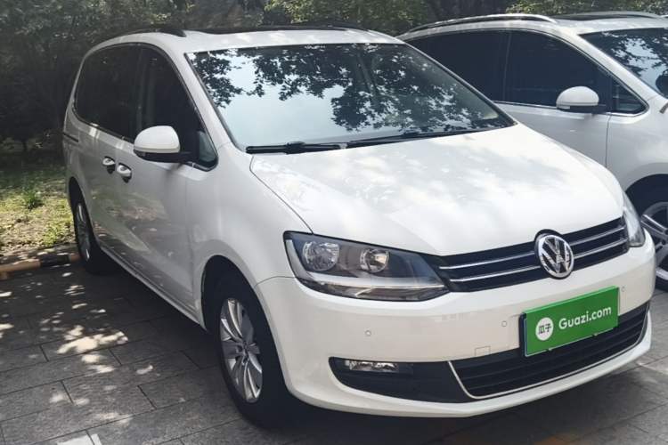 Used Volkswagen Sharan 2018 280TSI Enjoyment Model 7 Seats Front Right 45 Deg