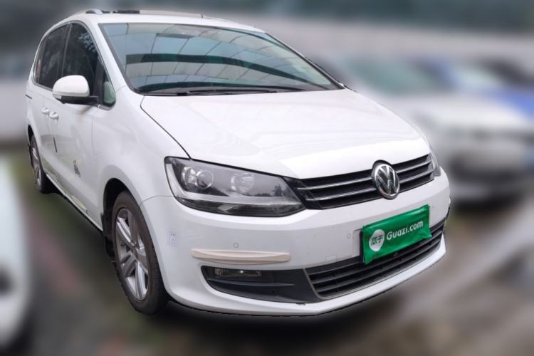 Used Volkswagen Sharan 2018 Revised Version 380TSI Comfort Edition 7-Seater Front Right 45 Deg