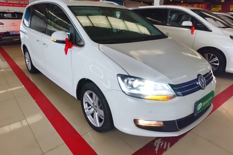 Used Volkswagen Sharan 2018 380TSI Comfort Edition 7-Seater Front Right 45 Deg