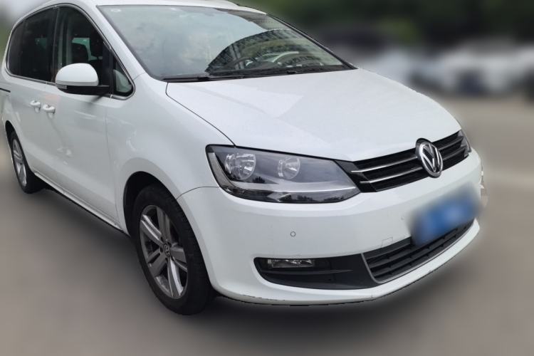 Used Volkswagen Sharan 2018 380TSI Comfort Edition 6-Seater Front Right 45 Deg