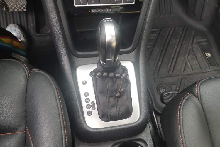 Used Volkswagen Sharan 2018 380TSI Comfort Edition 7-Seater Gear Lever