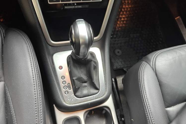 Used Volkswagen Sharan 2018 380TSI Luxury 7-Seater Gear Lever